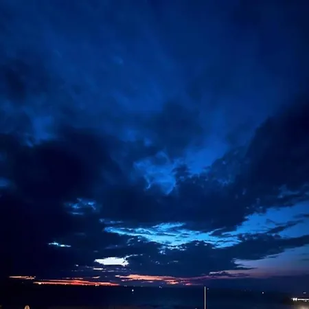 In With Marina Views * أوستيند